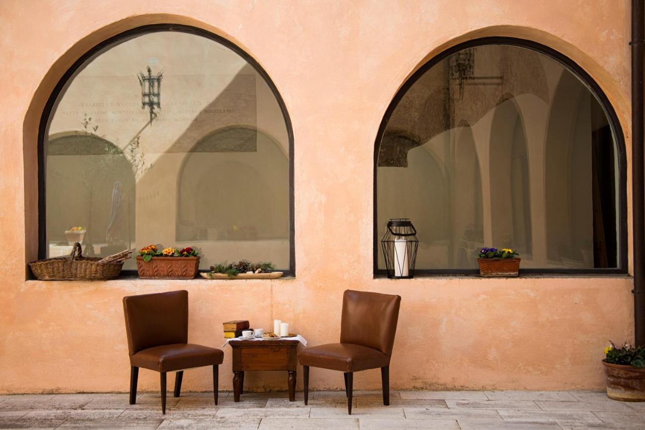 Convento San Bernardino Hotel Montefranco Luaran gambar