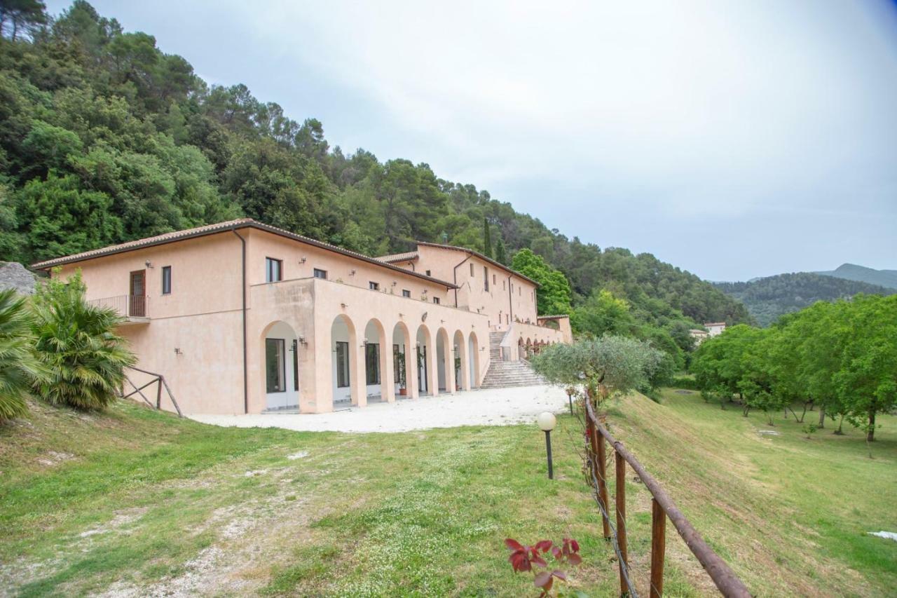 Convento San Bernardino Hotel Montefranco Luaran gambar